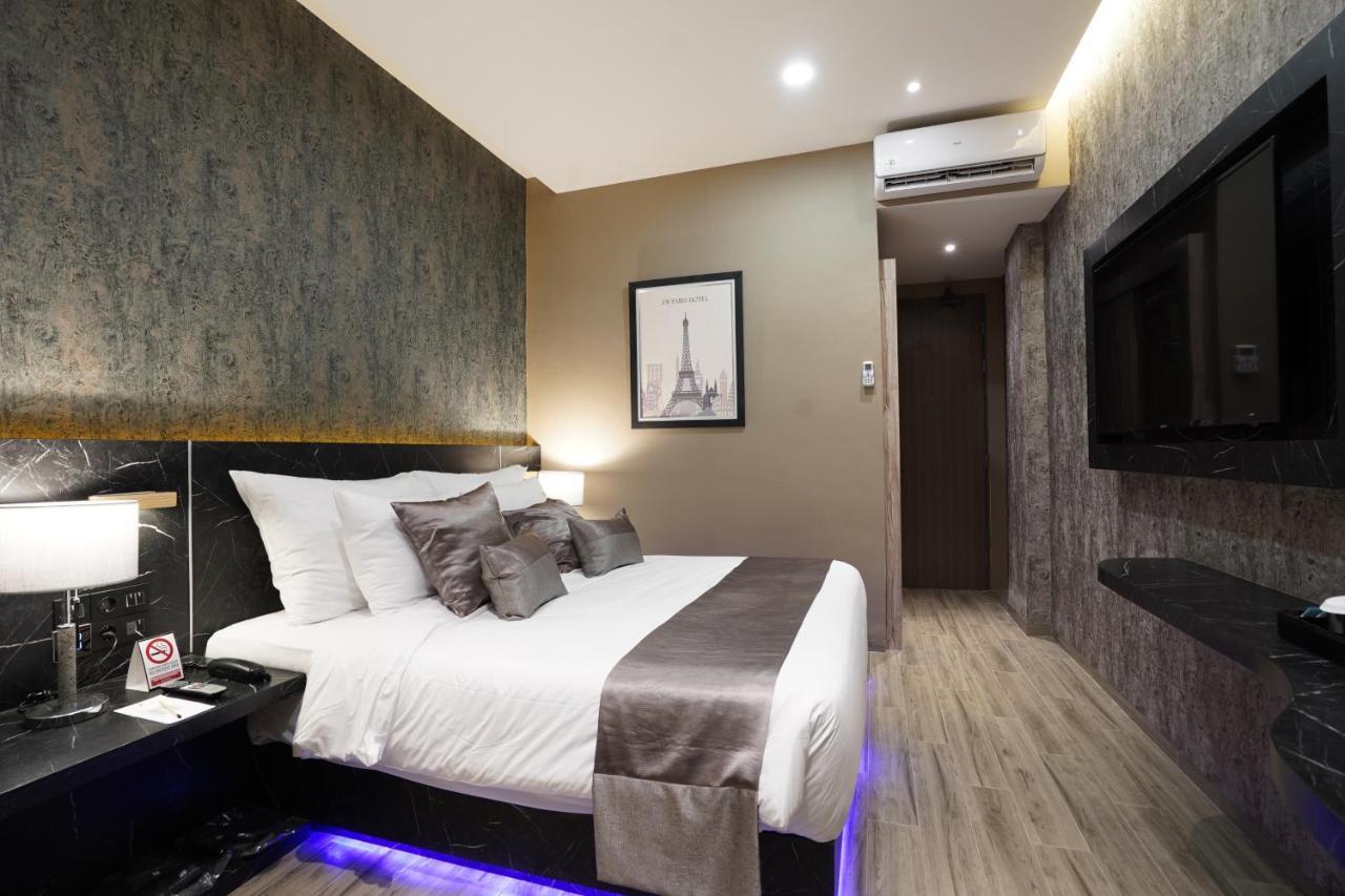 De Paris Hotel Medan Extérieur photo