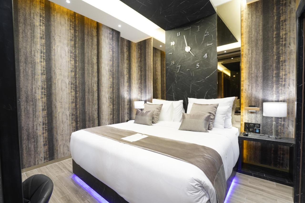 De Paris Hotel Medan Extérieur photo