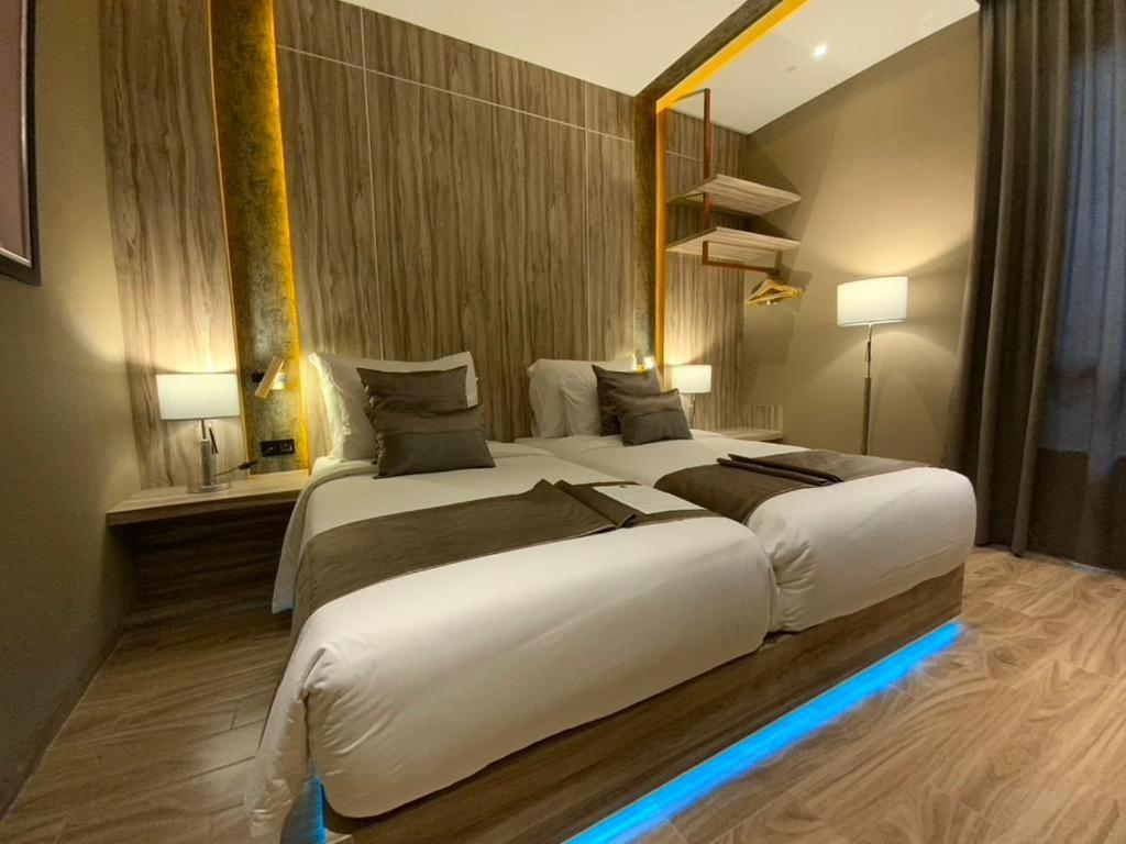 De Paris Hotel Medan Extérieur photo