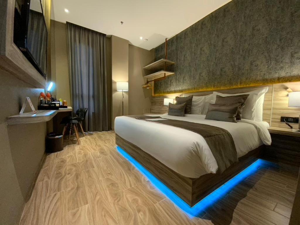 De Paris Hotel Medan Extérieur photo