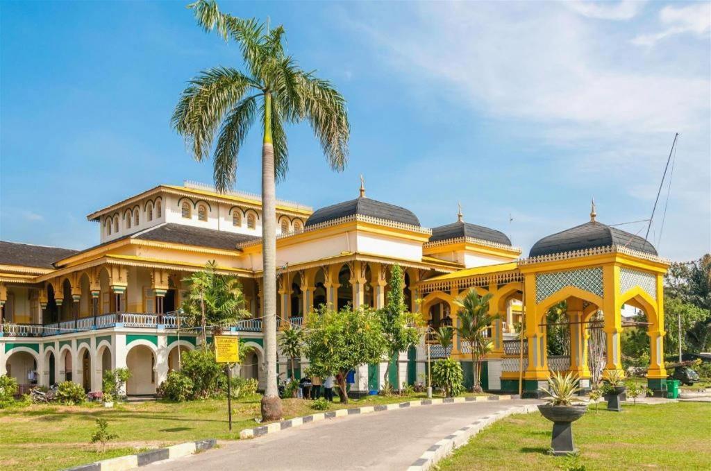 De Paris Hotel Medan Extérieur photo